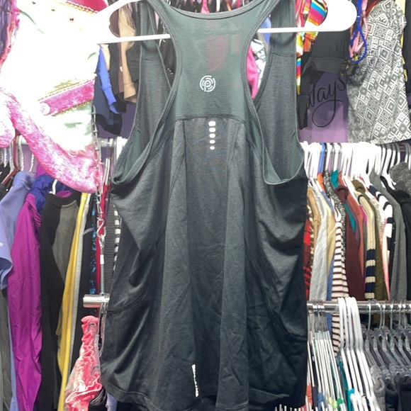 OGIO ENDURANEE I CAN. I WILL. #PRUVITEVERYDAY Ladies running workout top X-Large - Picture 7 of 9